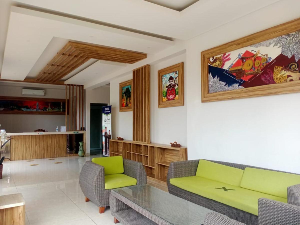 Oyo 90102 Edotel Hotel By Dbest Hospitality 万隆 外观 照片